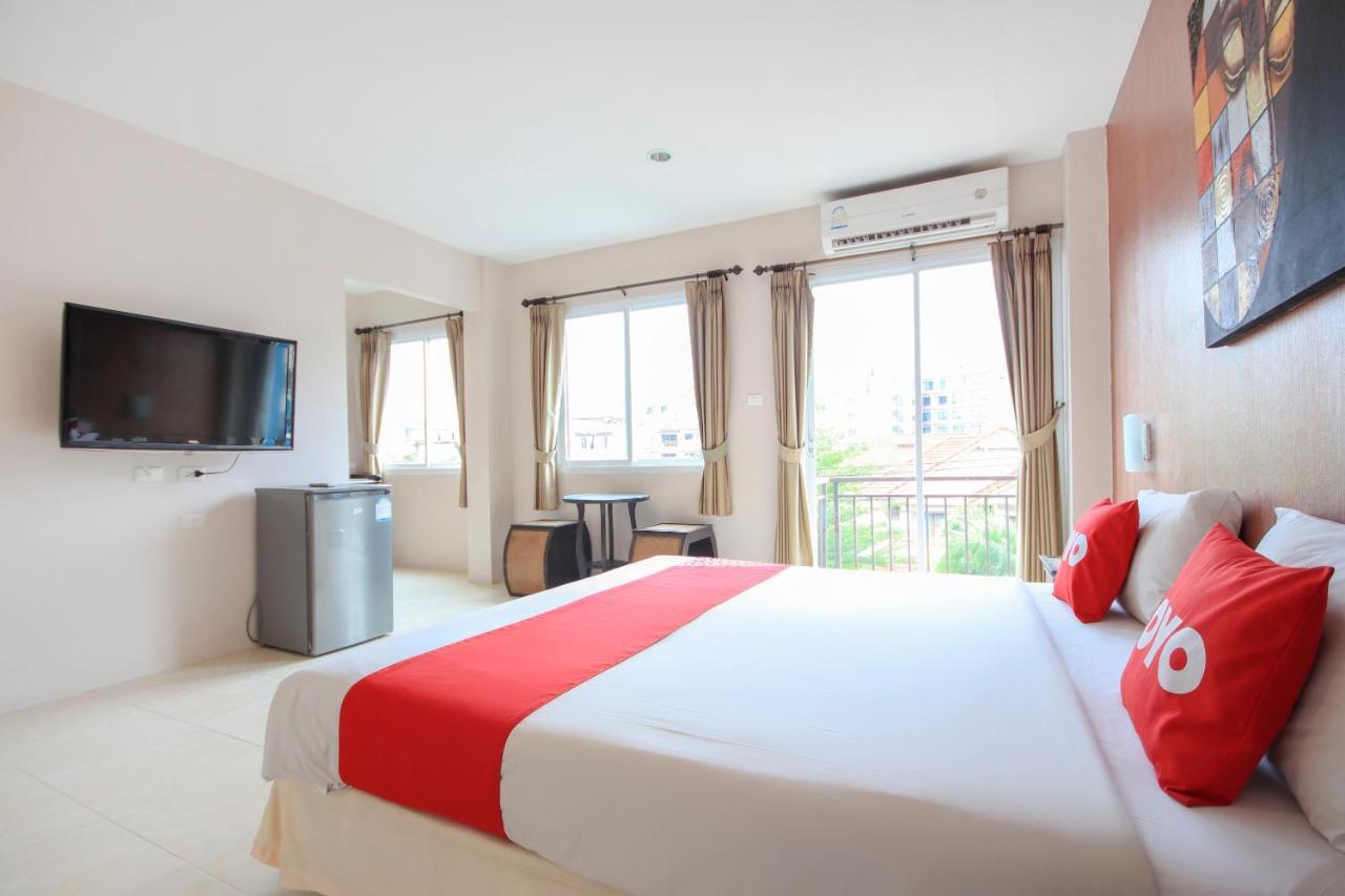 Hotel OYO 75321 Gemma Patong Phuket Exterior foto