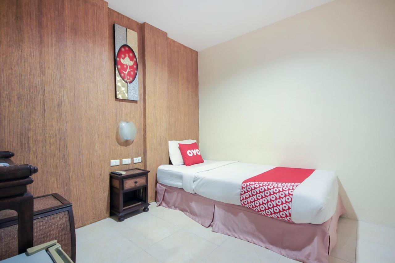 Hotel OYO 75321 Gemma Patong Phuket Exterior foto