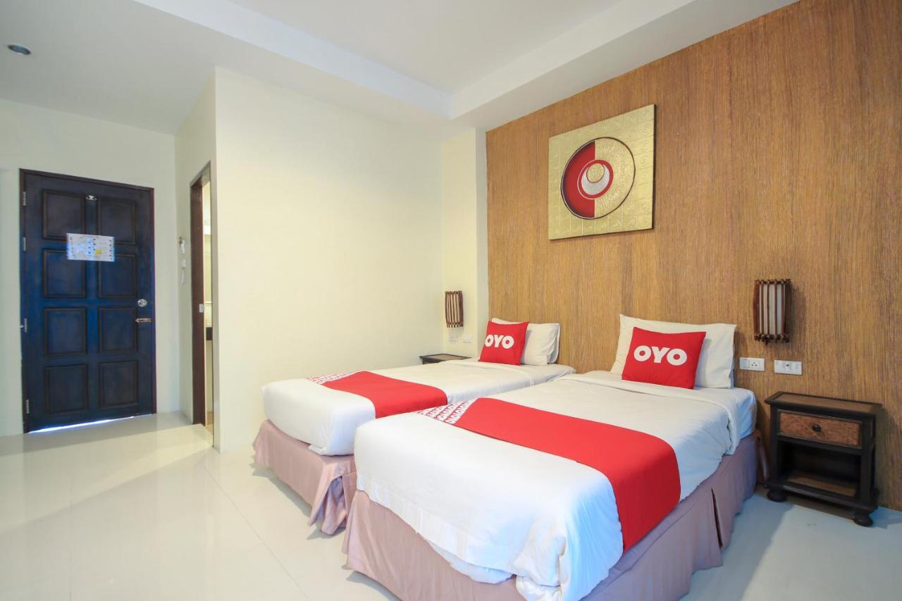 Hotel OYO 75321 Gemma Patong Phuket Exterior foto