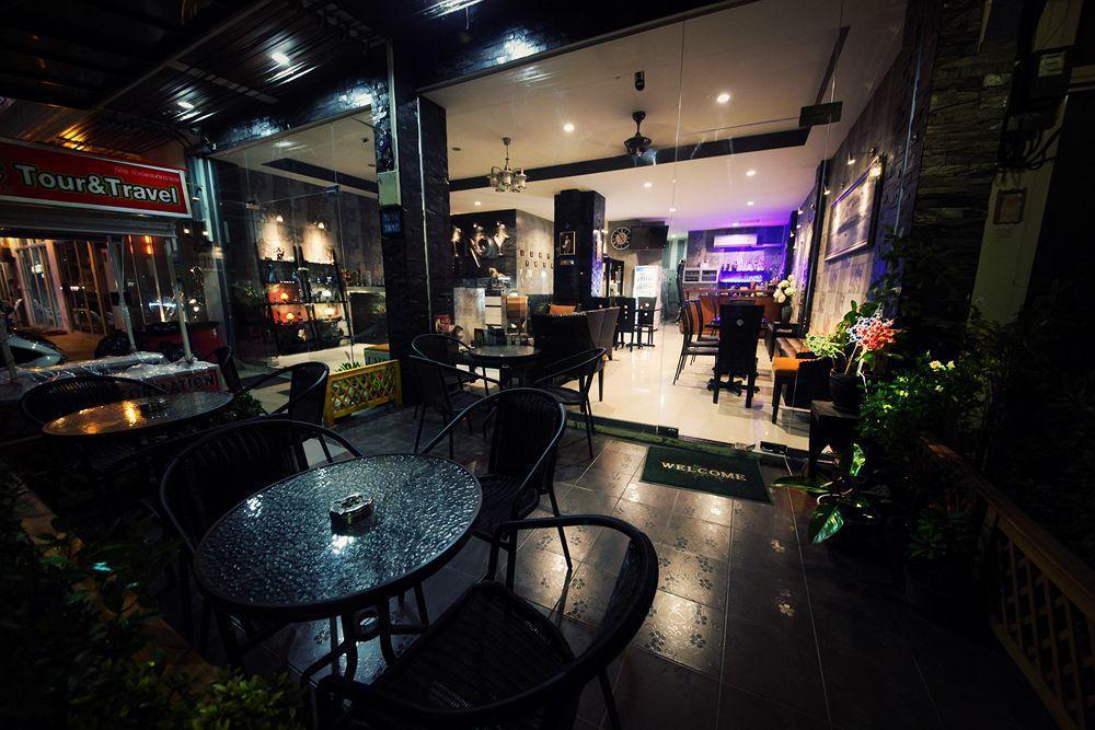 Hotel OYO 75321 Gemma Patong Phuket Exterior foto